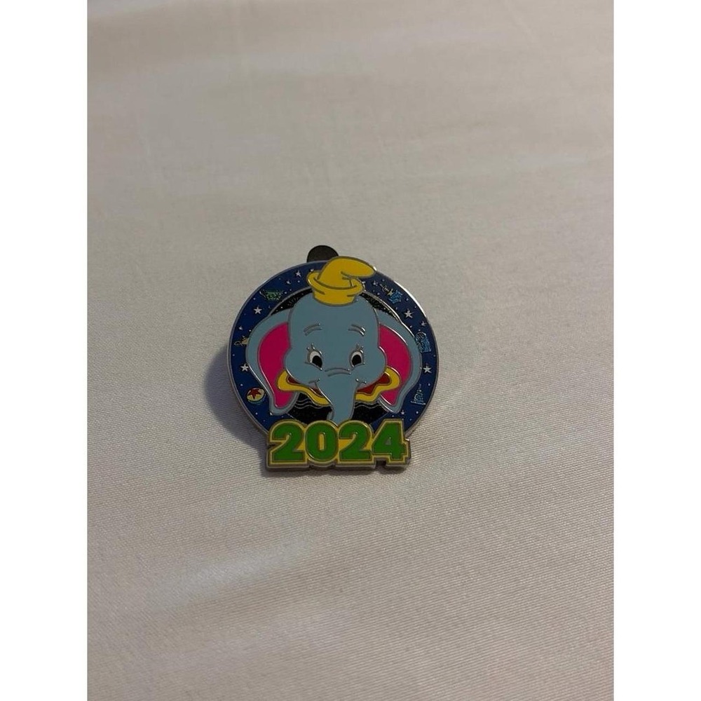 Brave New World Dated Mystery Collection - Dumbo 2024 Disney Trading Pin